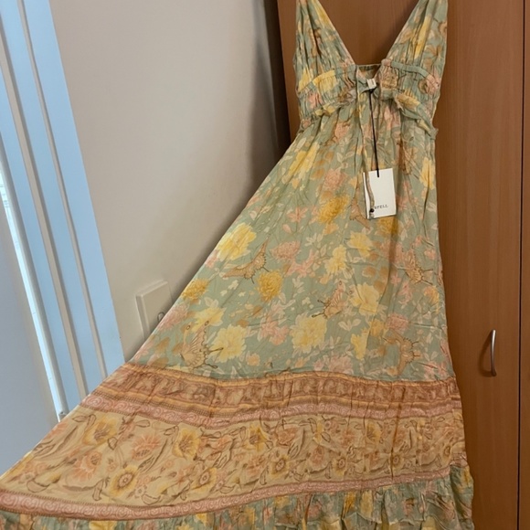 Butterfly soirée maxi dress - Picture 2 of 4